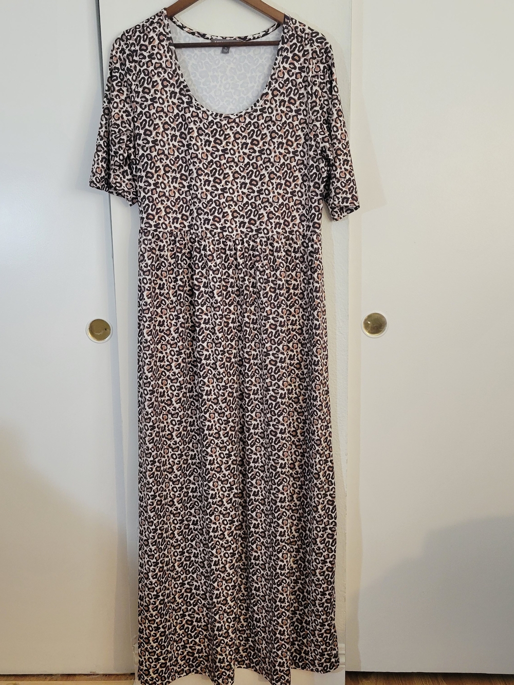 Kate & Mallory Taupe and Black Leopard-Print Scoop-Neck Maxi Dress